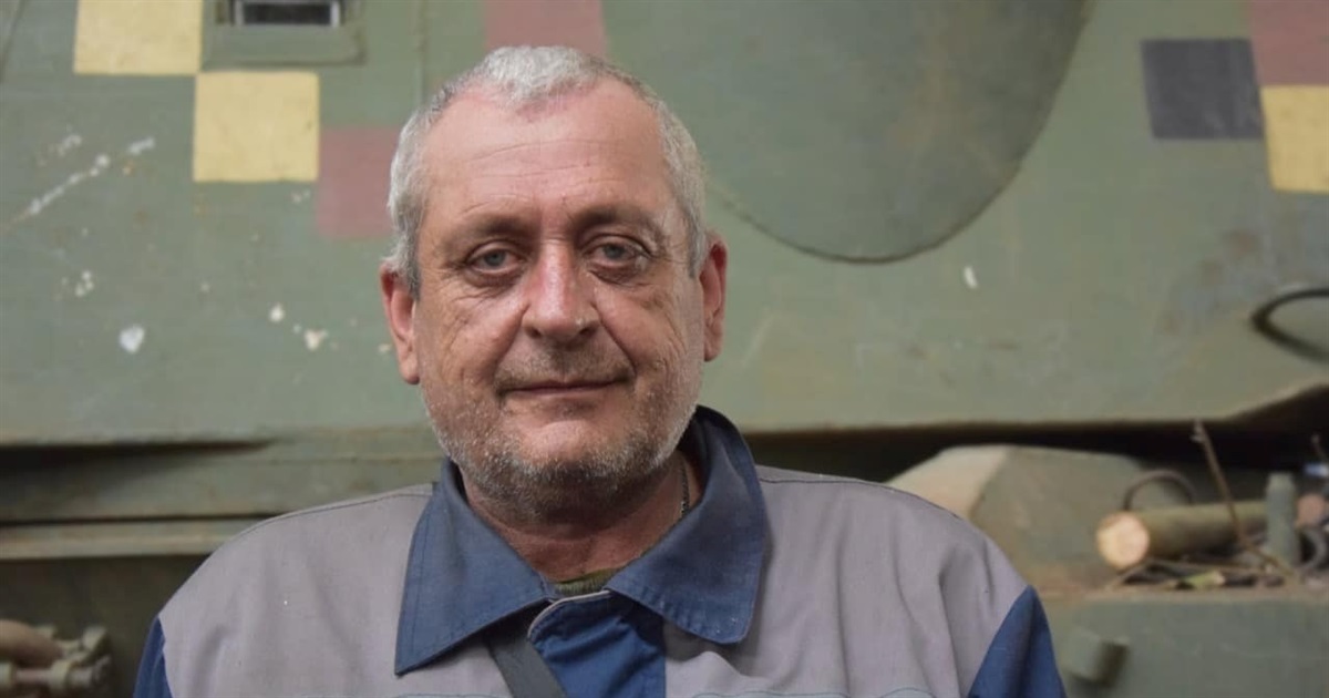 "Жени тих орків, діду, та їдь додому!": історія чоловіка, який пішов захищати Україну