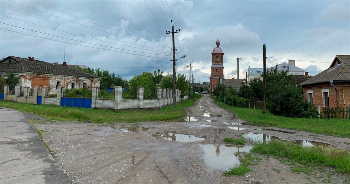 Дощовий Бар: фоторепортаж з вулиць міста