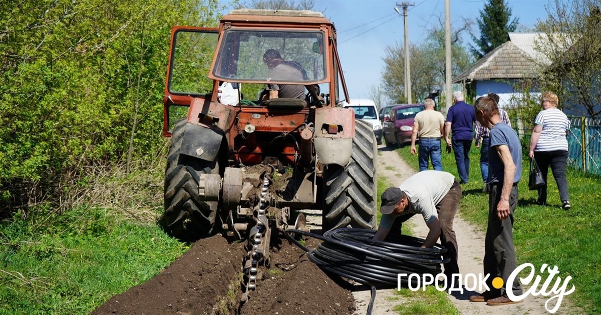 Новий водогін у Новому Світі. Нарешті всі мешканці села будуть із водою