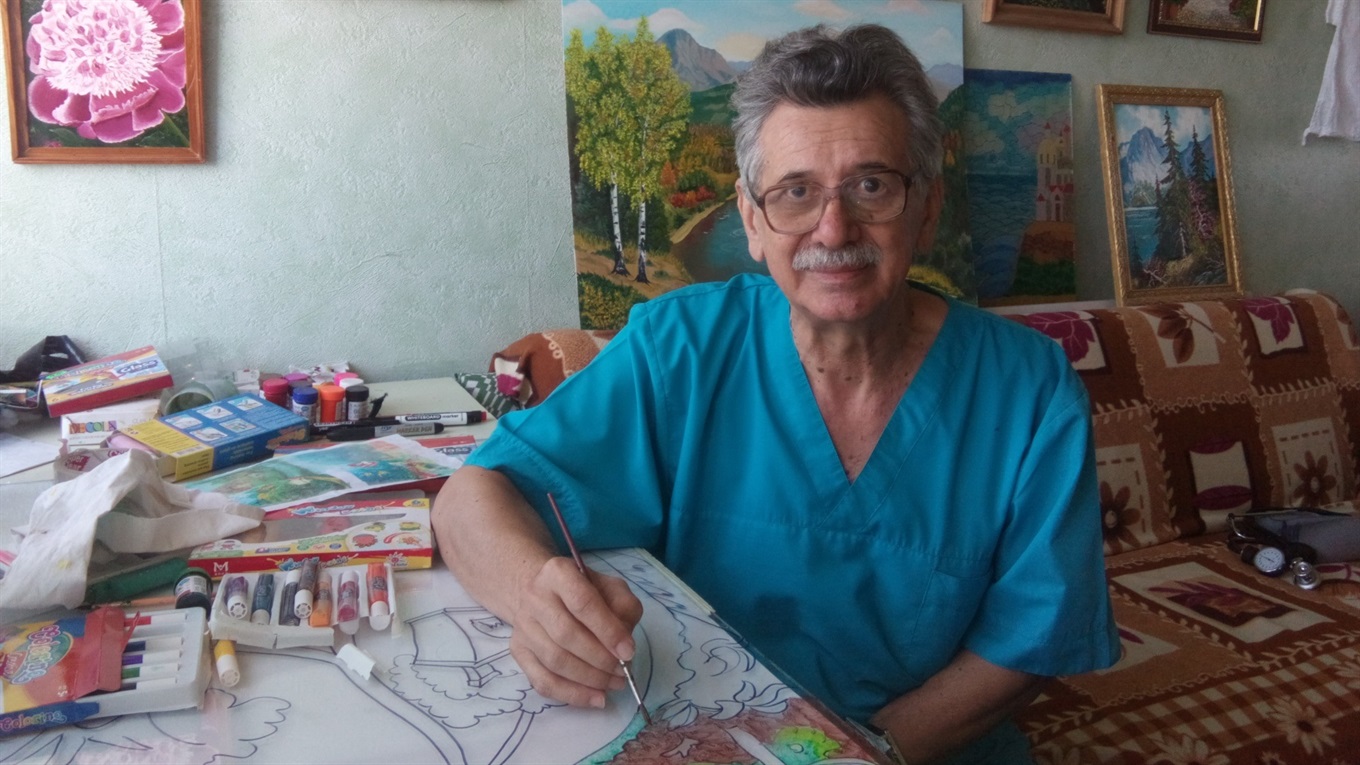 Лікар чи художник — Вадим Кирицев розповів, як перетворив лікарню у картинну галерею