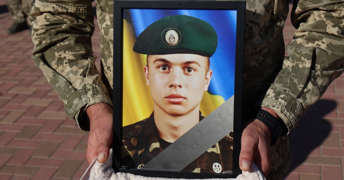 Він мріяв про дітей: южноукраїнці провели у вічність помічника гранатометника Володимира Помінова