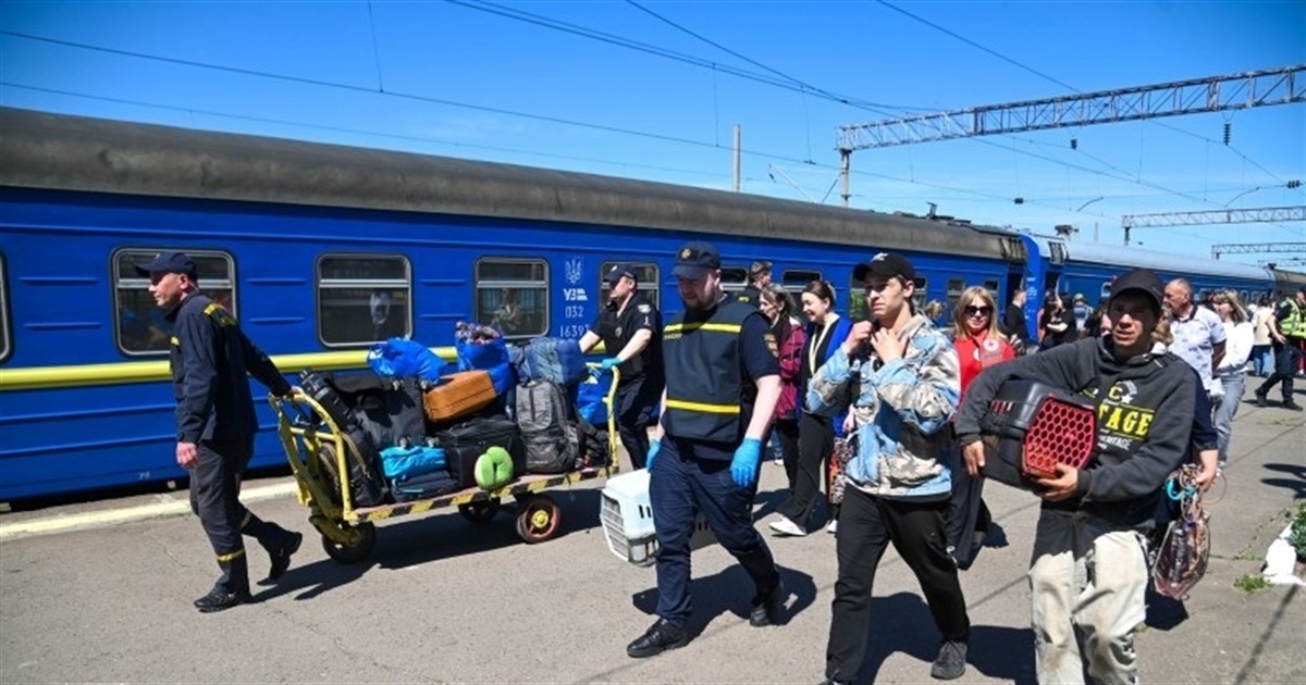 Найбільше евакуювалось з Краматорська. Скільки людей залишається на підконтрольній Донеччині