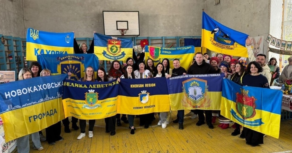 Каховська і Новокаховська громади взяли участь у благодійному ярмарку на підтримку ЗСУ