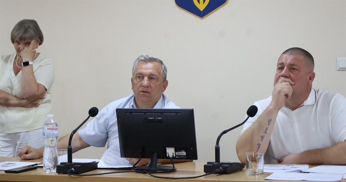 Міжусобиці у Південноукраїнській міській раді: депутати вийшли із зали, сесія зірвана