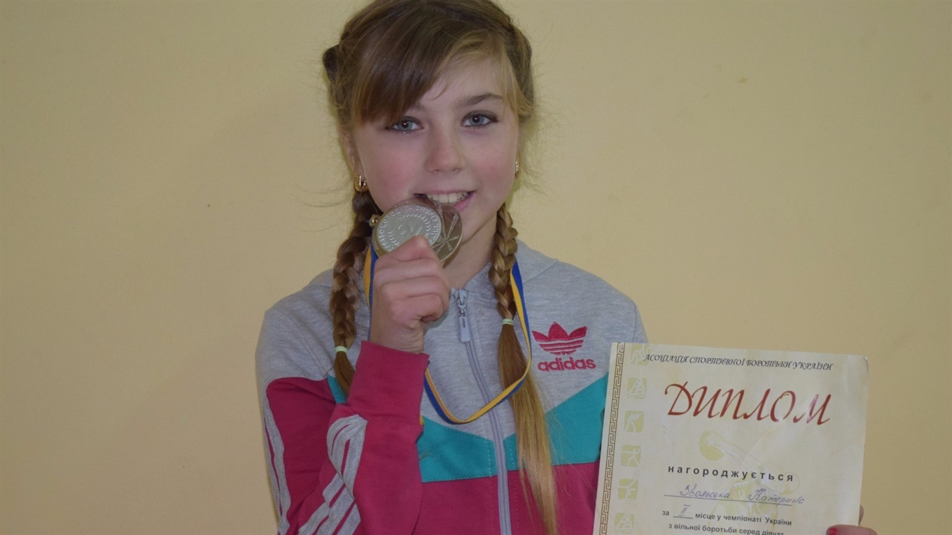 Вага чемпіонства – 27 кг: як дівчинка із Суслів усіх переборола