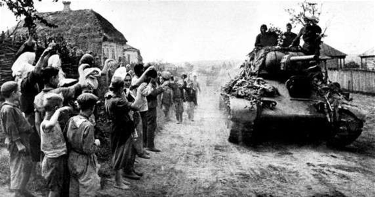 28 жовтня – День визволення України від фашистських загарбників: свята, події, народні прикмети