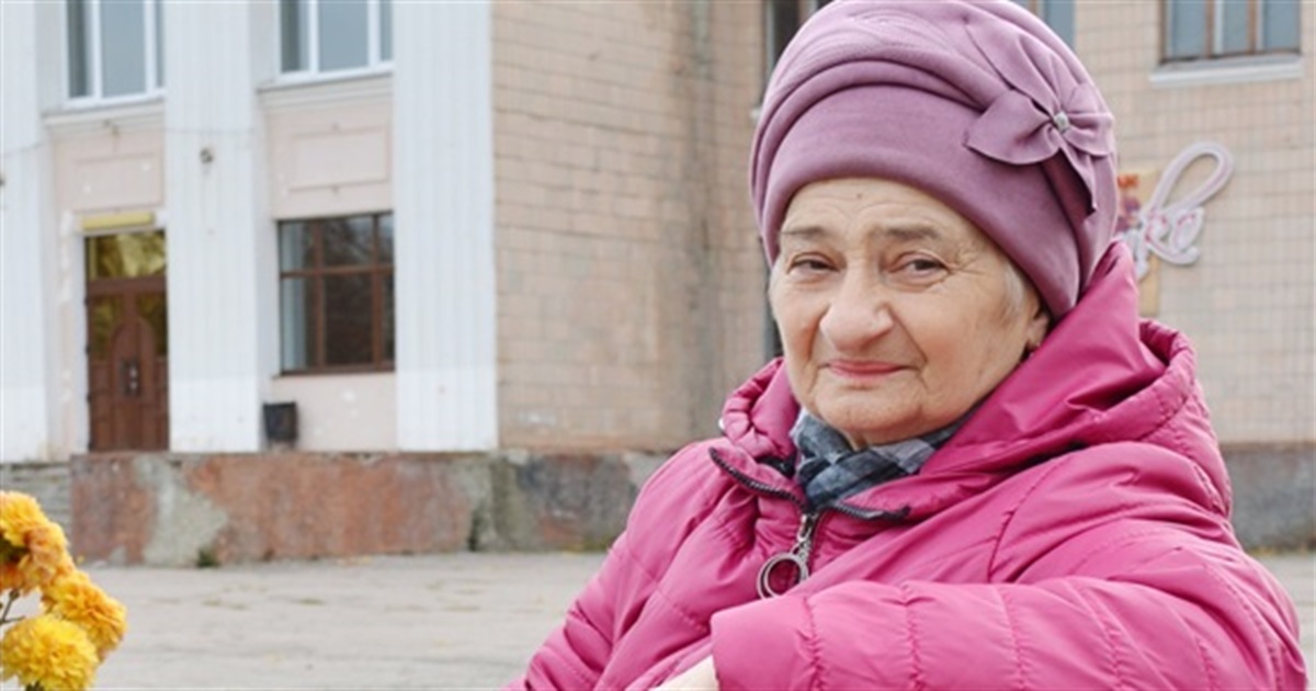 У Корюківці ветерани фабрики шпалер створили клуб «Друге дихання». Його очолила Ольга Яковець