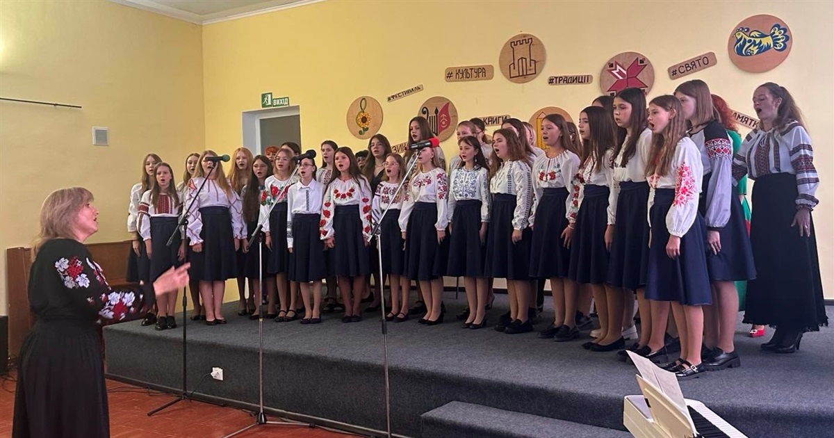Звання «зразкового» хорового колективу мистецької школи «Музичні барви» підтверджено!