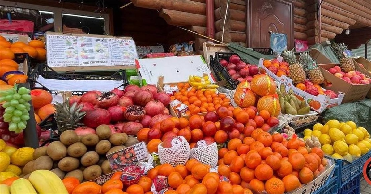 Ціни на ринку у Звягелі 24 грудня: молоко, м’ясо, овочі та фрукти