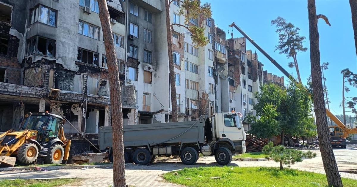 Спостерігати за відбудовою Бучанського району тепер можна на інтерактивній мапі від United24 і ЛУН