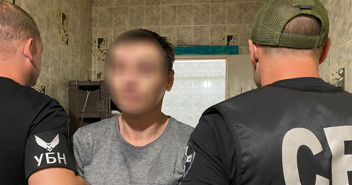 «Працювали, як годинник»: у Південноукраїнську викрили наркосхему з прибутком у сотні тисяч щомісяця