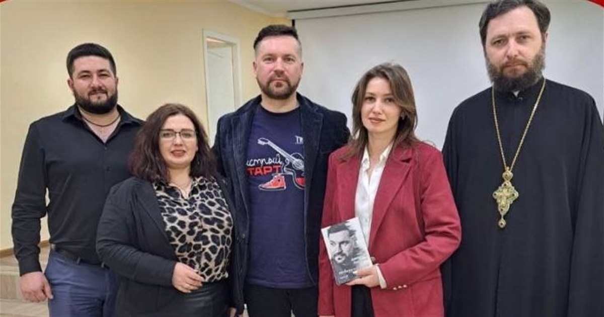 До промивання мізків дітям в окупованих школах Бердянська залучать російську церкву