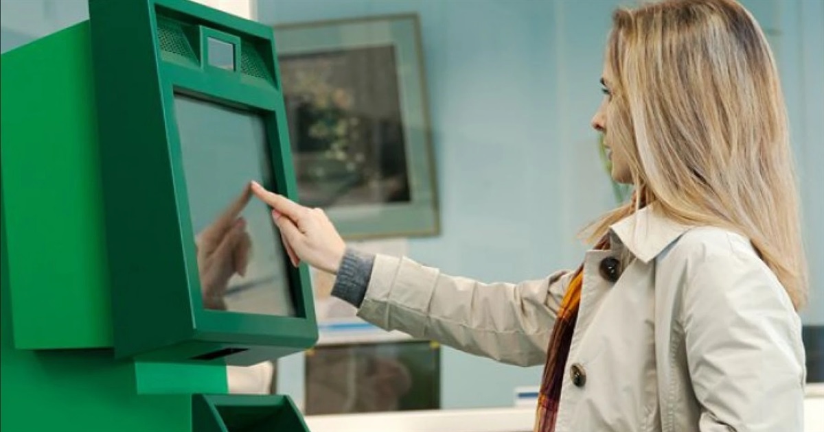 Зміни з 1 серпня: мобілізація, нові ціни, пенсії та виплати для ВПО