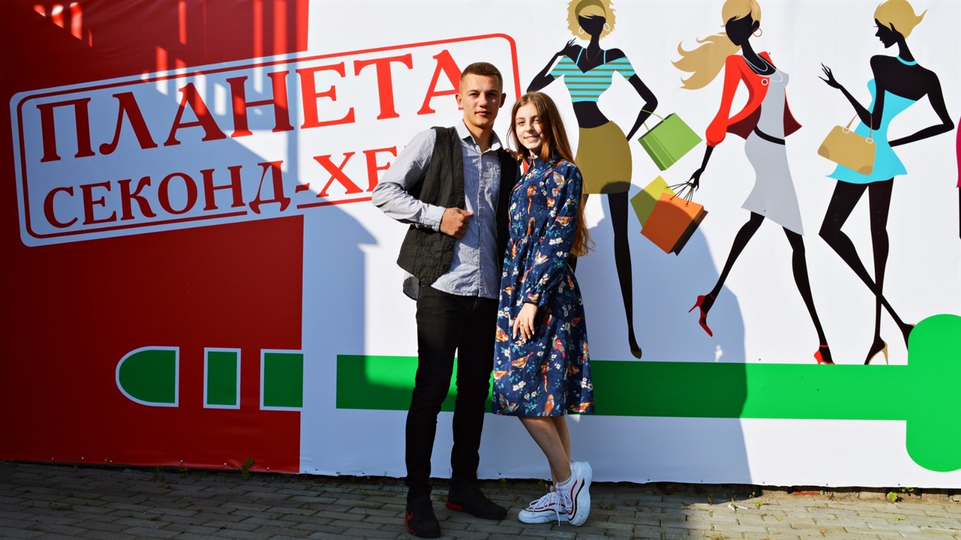 На всі випадки життя: який одяг можна придбати на секонд-хенді. Експеримент