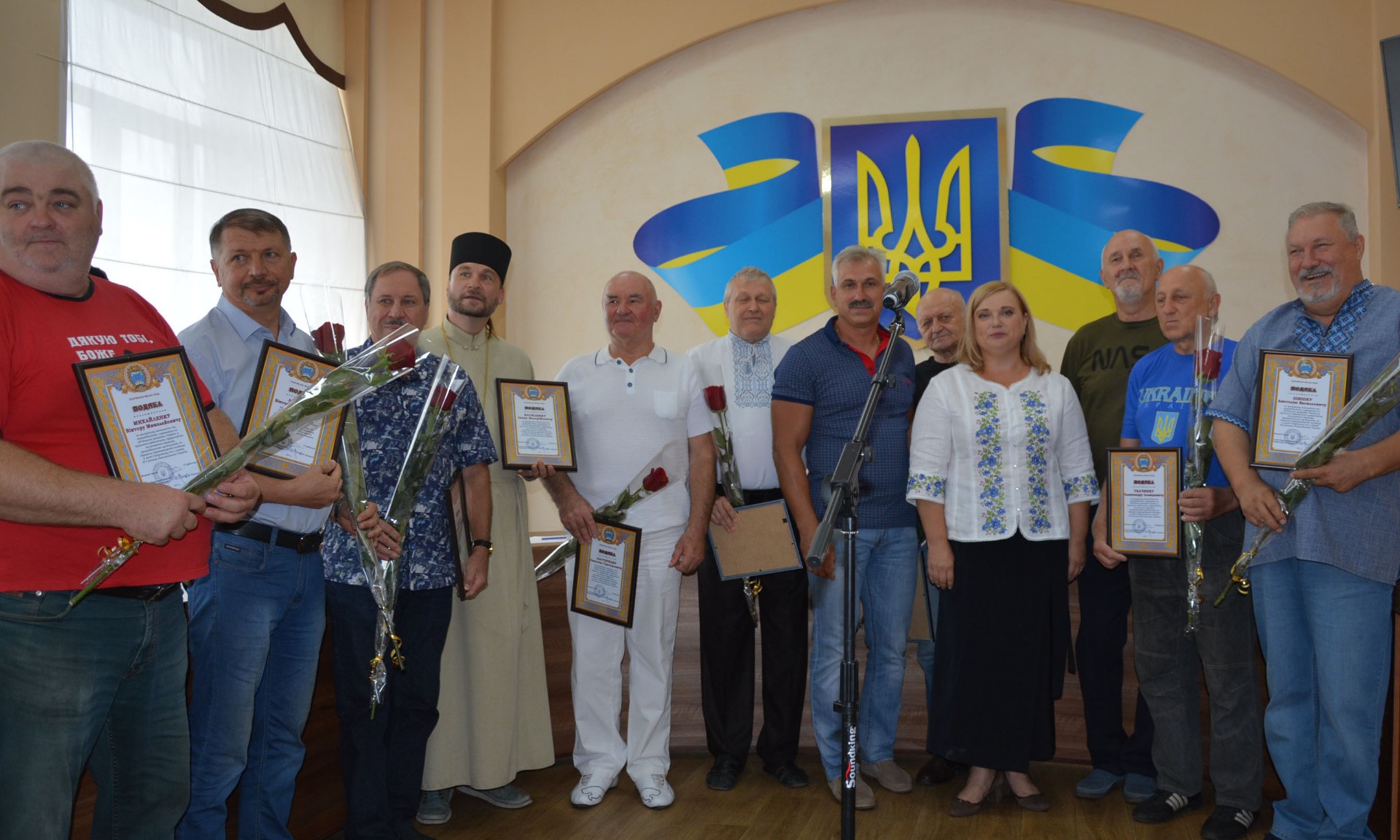 Квіти та подяки – з нагоди ювілейної річниці незалежності