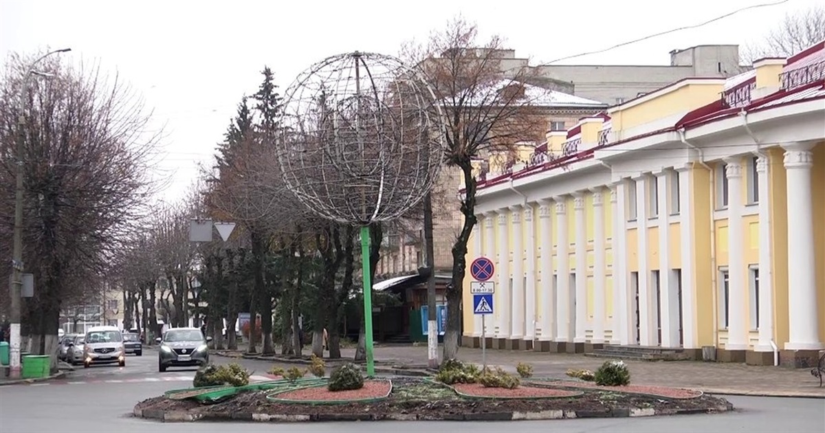Змінювати паспорт та прописку жителям міста не потрібно: які наслідки перейменування Новограда