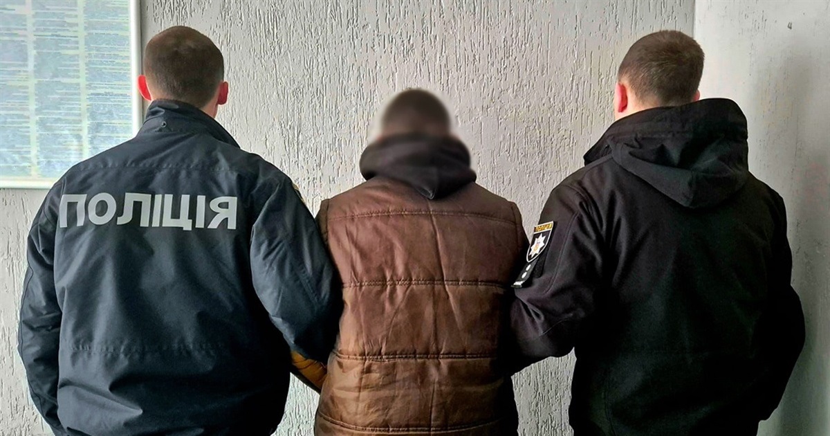 Побив та заштовхав у багажник: чоловік викрав підлітка, бо хотів провчити хлопця через давні образи