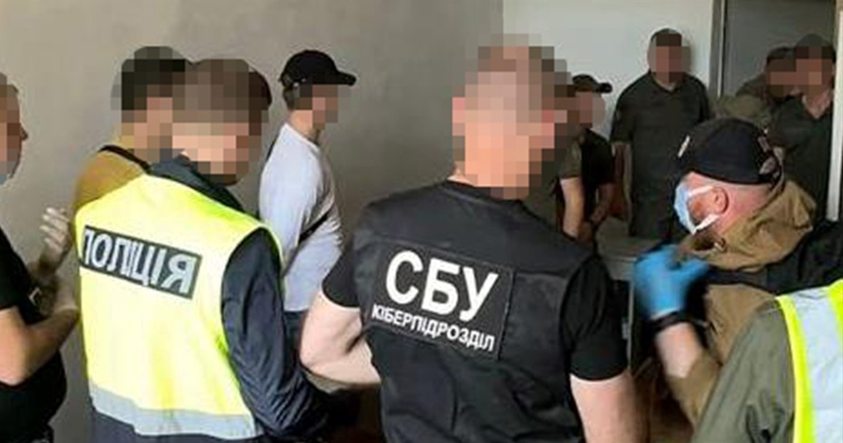 Постраждало декілька десятків людей: на Житомирщині шахраї продавали неіснуючі авто військовим