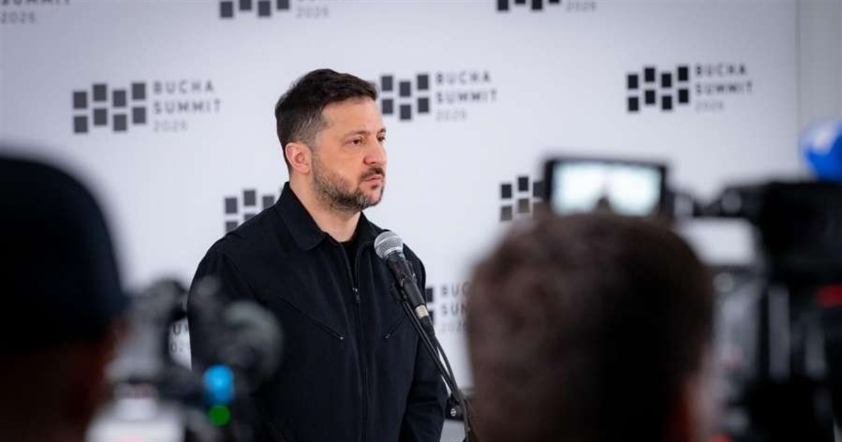 «Просто здивований, що можна в це вірити». Зеленський про вихід з Донбасу як умову миру