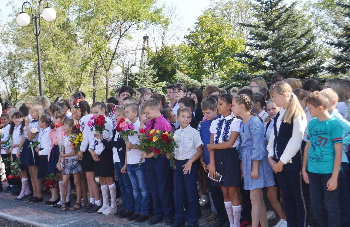 Визволителям Донбасу присвятили урочистості у районі