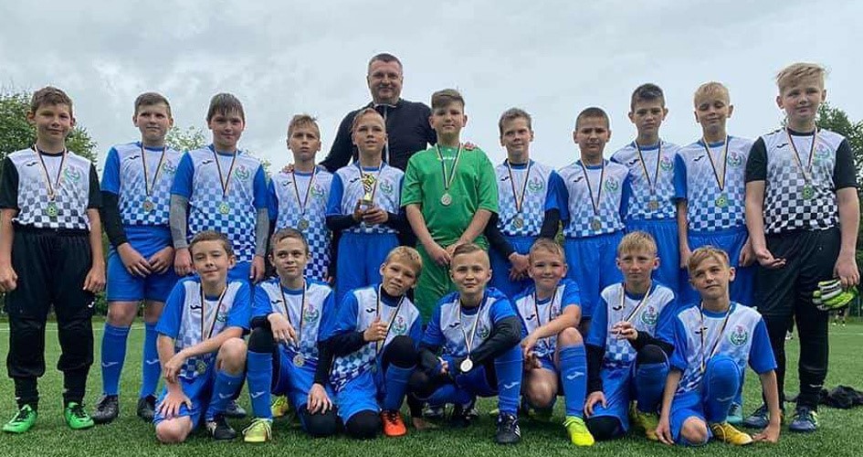 Підсумки юнацького футбольного сезону 2020/2021