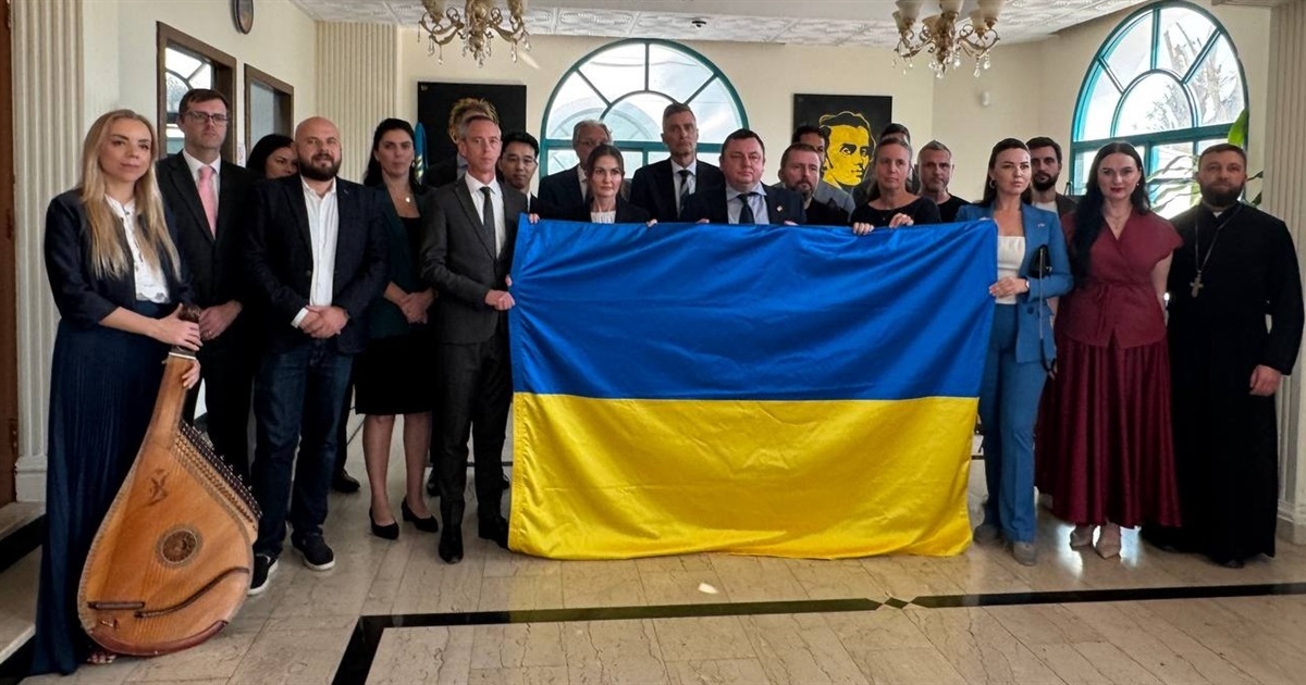 Чотири роки боротьби: у Консульстві України в Дубаї відбувся пам’ятний захід