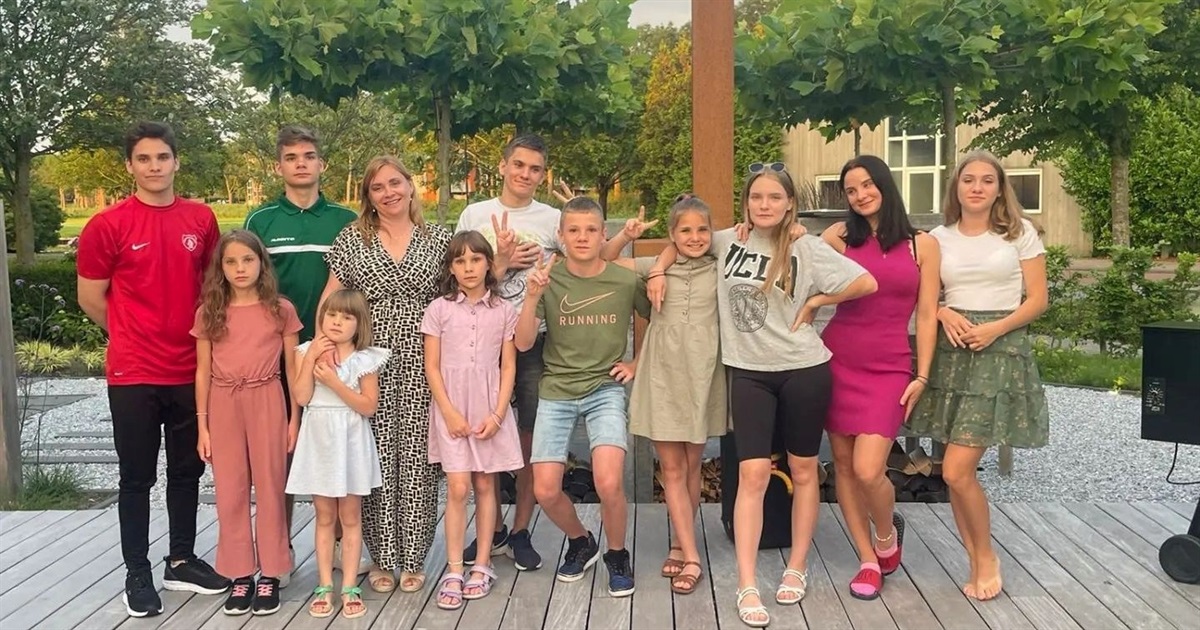 Я ризикнула і евакуювалася за кордон з 12 дітьми. Ми жили у Нідерландах, а зараз — в Америці
