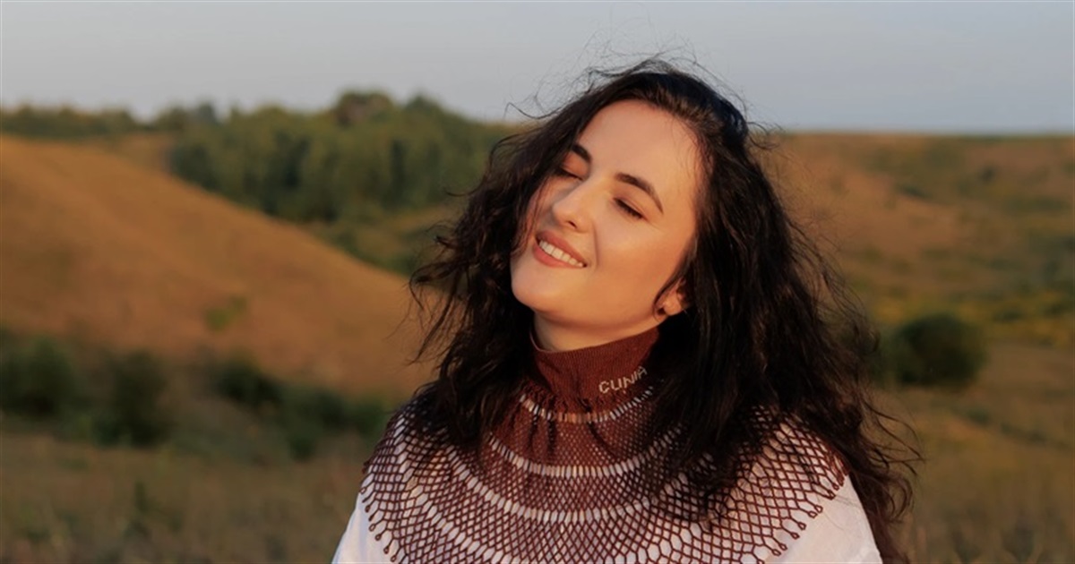 Анжела Петровна повертається додому. Історія блогерки, яка обрала Звягель серцем