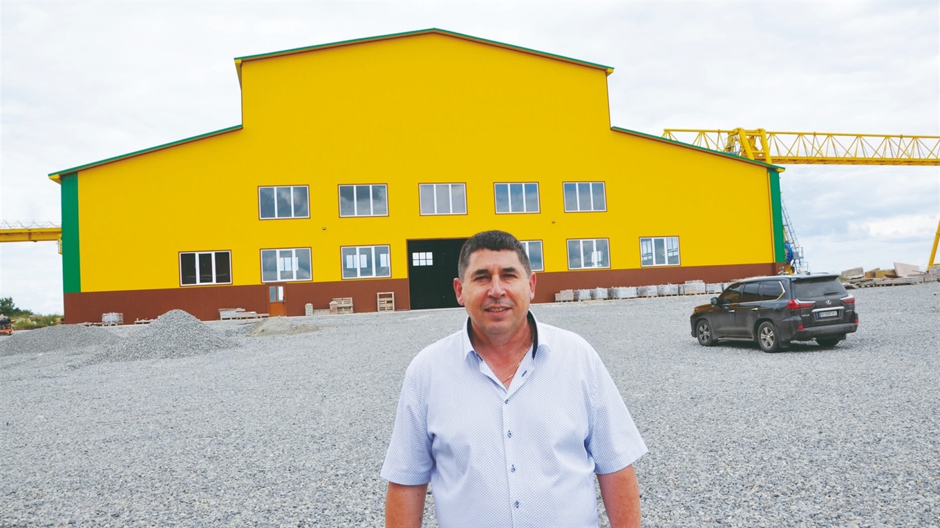 Вода і камінь точить, або Як у каменярні ПАП «Дзвін» на Чортківщині із каменю роблять всілякі дива