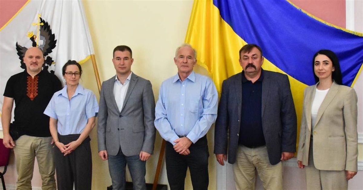 Відбудуємо Чернігів разом! Швейцарці можуть допомогти у відновлені водопостачання