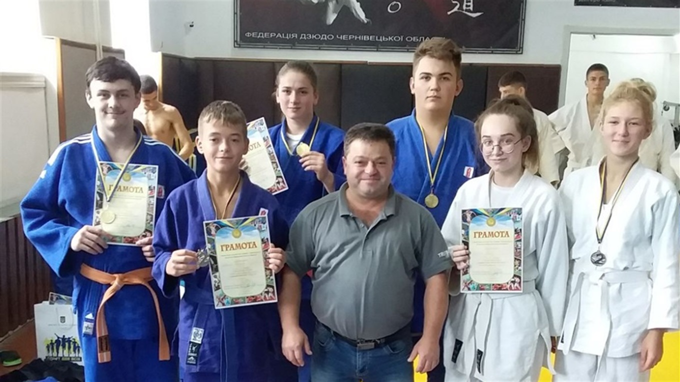 Команда дзюдоїстів  Кіцманської ОТГ завоювала призові місця на Чемпіонат області 