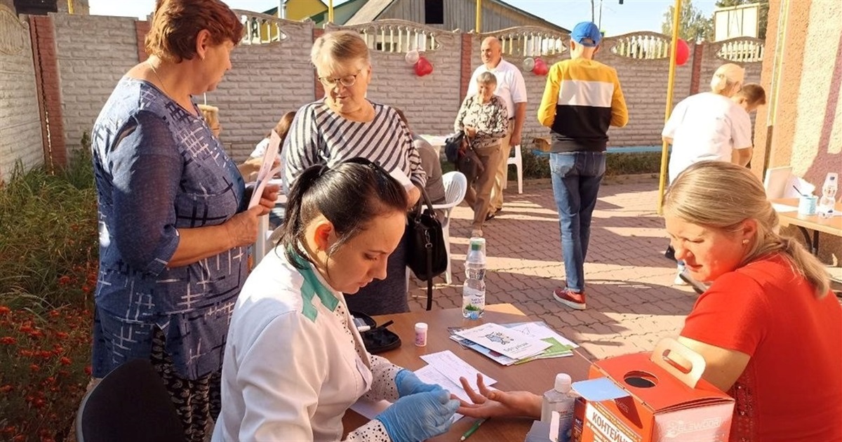У Наталівці вузькопрофільні лікарі безкоштовно обстежували жителів громади: деталі