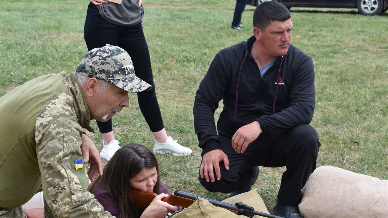 У Нижніх Сірогозах відбулись змагання з кульової стрільби серед школярів