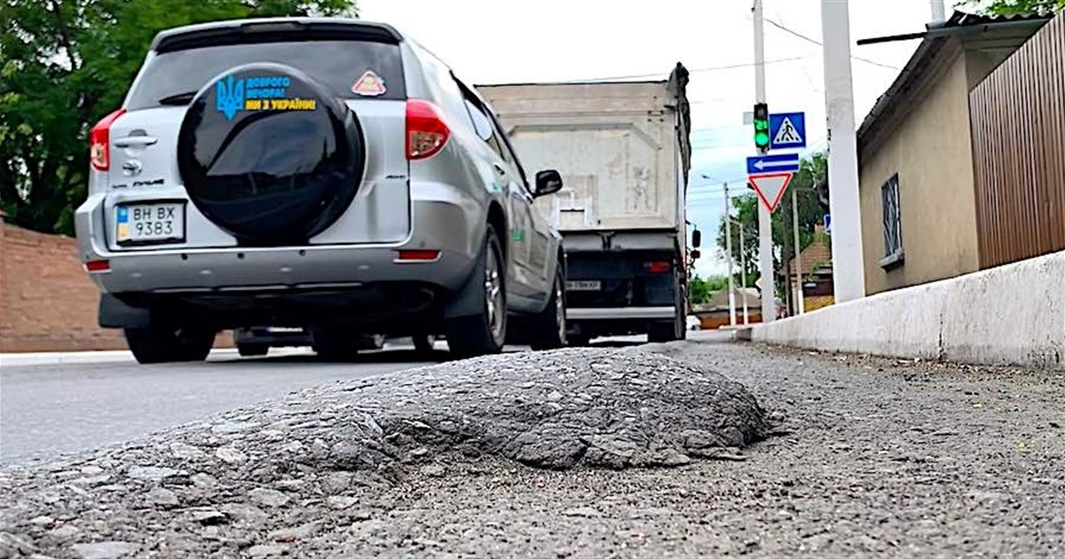 Резкий рост грузового трафика в Измаиле ставит под угрозу городские дороги (видео)