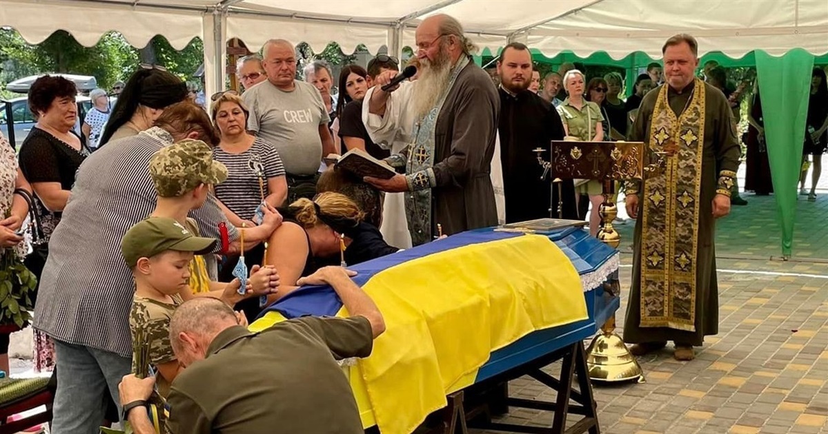 Нікополь простився із чотирма захисниками України в перші дні липня