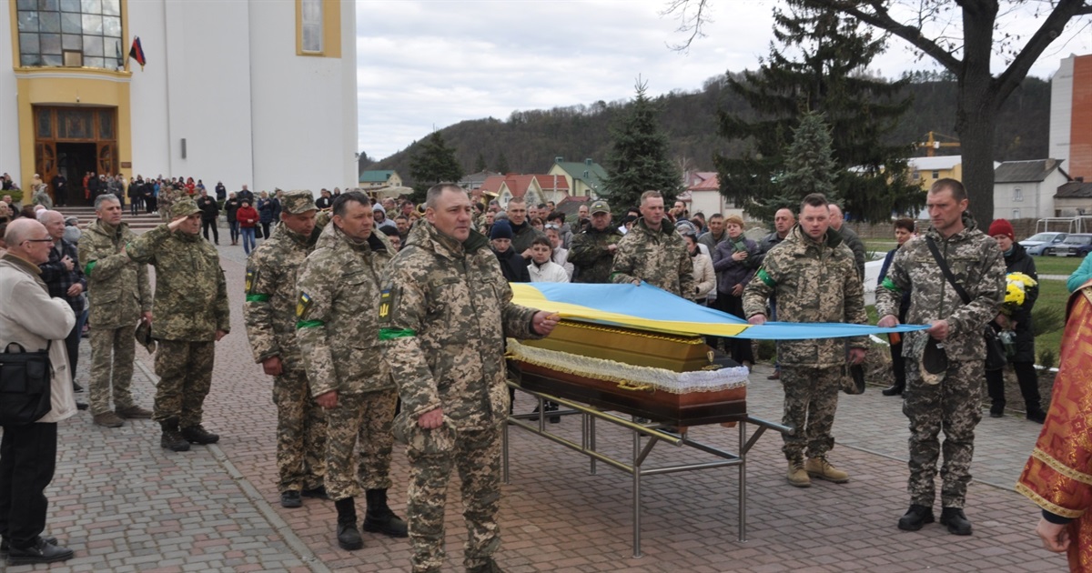Загиблий український воїн з Донеччини знайшов вічний спочинок у чортківській землі