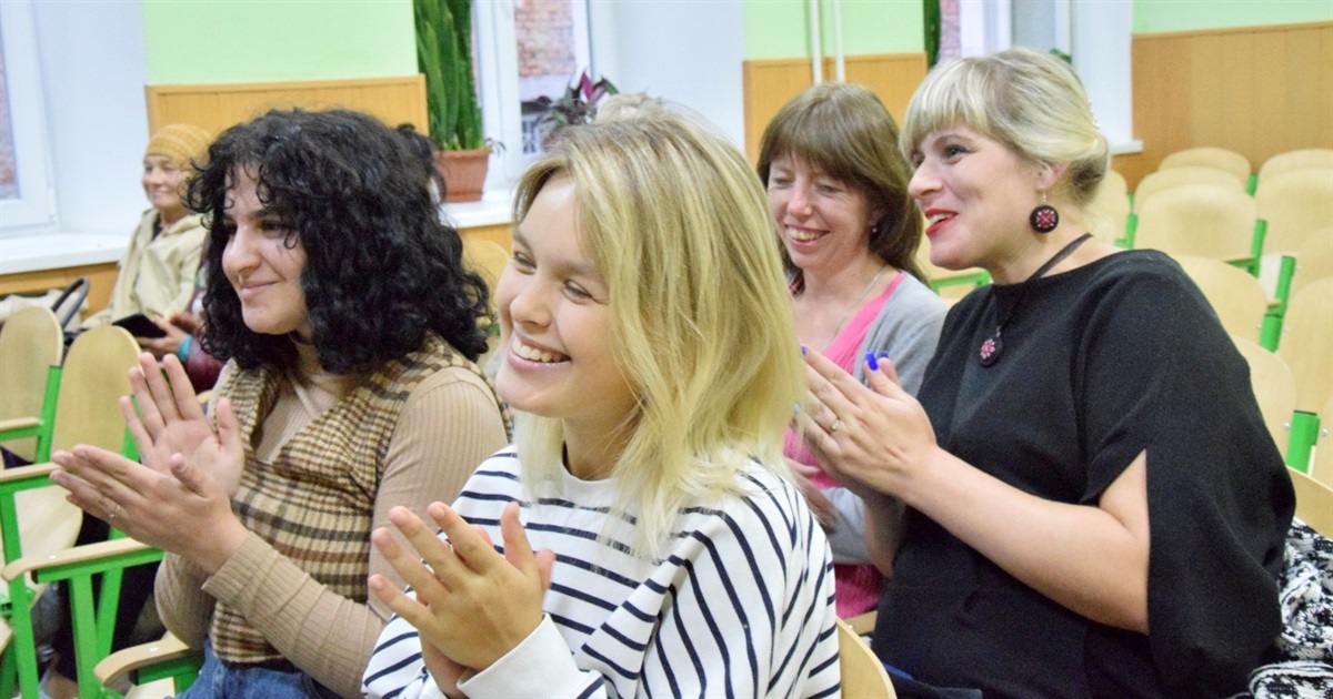 Лауреат Шевченківської премії провів літературну зустріч із жмеринськими поетами