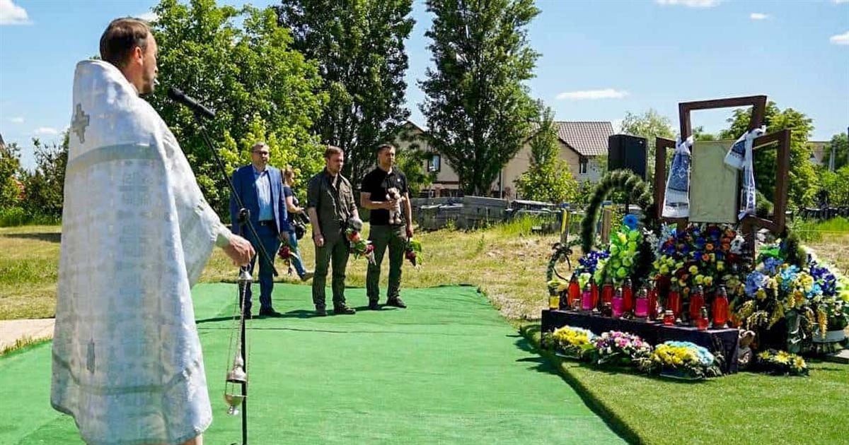«Голоси дітей»: в Бучі вшанували пам'ять 39 дітей, які загинули на Київщині від рук окупантів