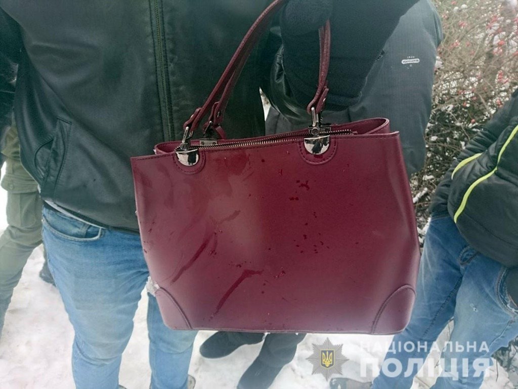 Встановлено особу грабіжника, який пограбував жінку та напав на хлопця