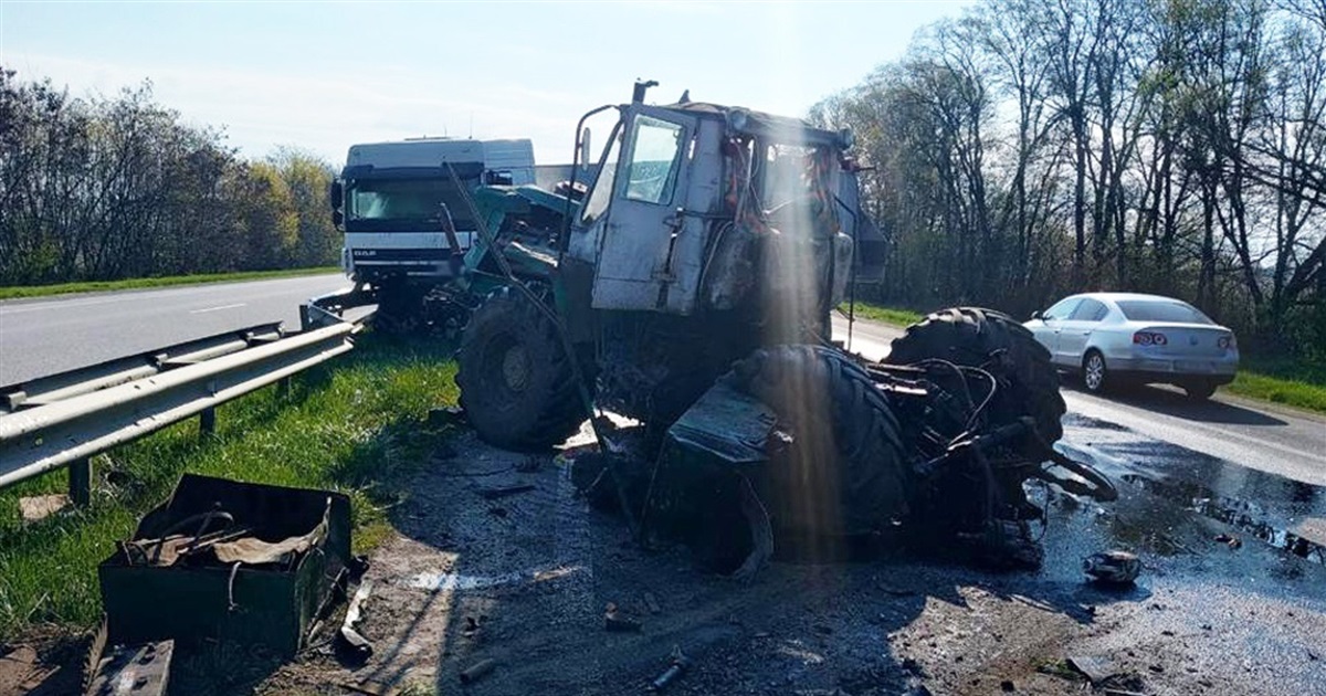 Поліція шукає свідків та очевидців ДТП на Звягельщині, в якій загинув чоловік