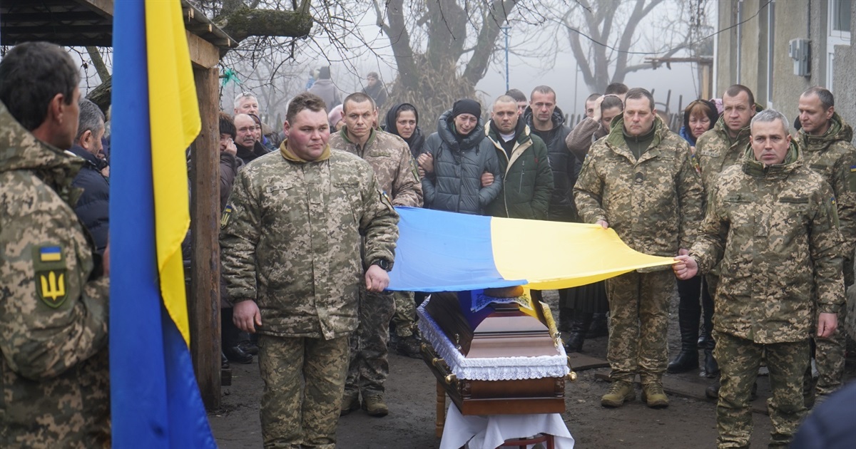 Перша втрата села Жищинці у війні. Односельчани провели в останню путь Героя Геннадія Пастущина