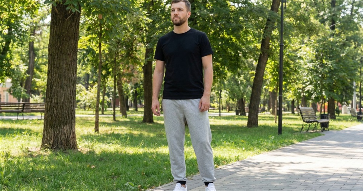 Літній чоловічий гардероб: комфорт без компромісів