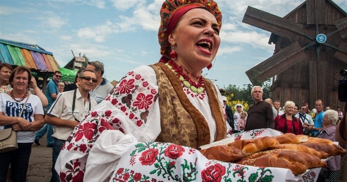 В суботу на вул. Шевченка відбудеться другий Звягельський Ярмарок: які товари заявлені