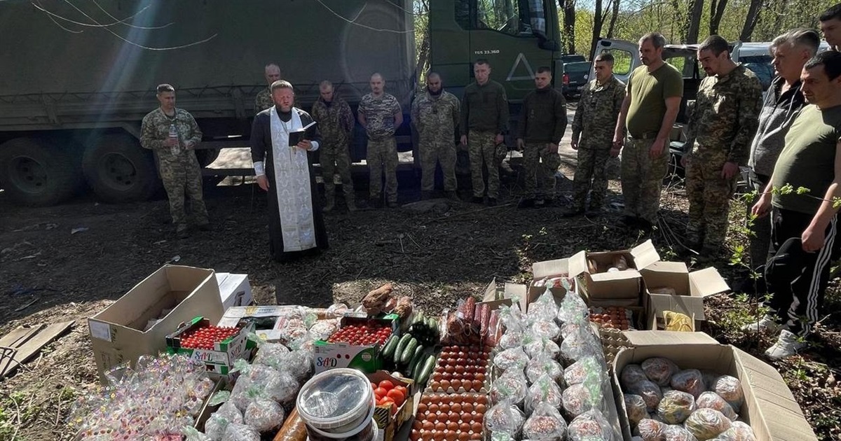 Прикордонників Ізмаїльського загону на передовій привітали з Великоднем