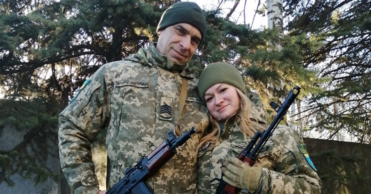 Підприємці, а нині — військовослужбовці. Подружжя з Покровська збирає на автівку для своєї бригади