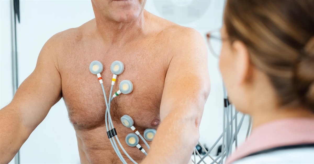 Чому результати обстежень холтера ЕКГ у лікарні Звягеля друкують російською: пояснення медзакладу