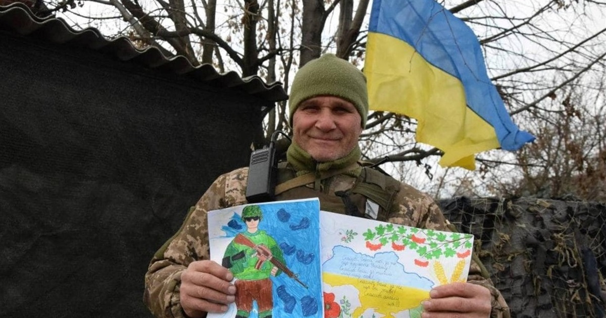 "Привіт, воїне!": долучайтеся до проєкту з підтримки наших захисників