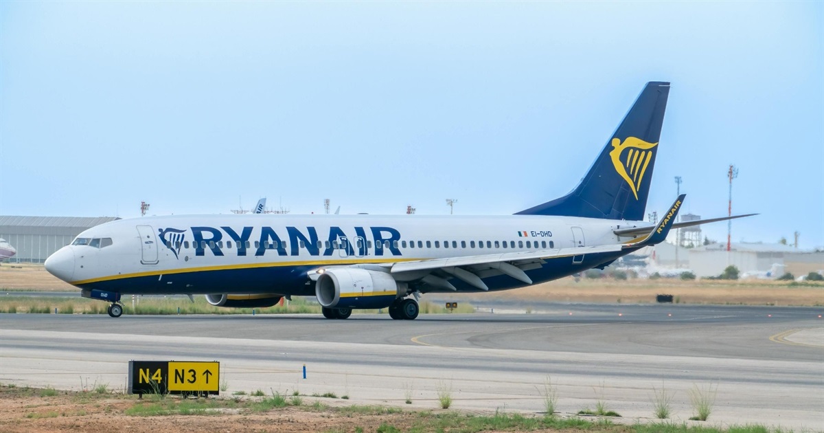 Ryanair припиняє польоти на Азорські острови. Чому так?