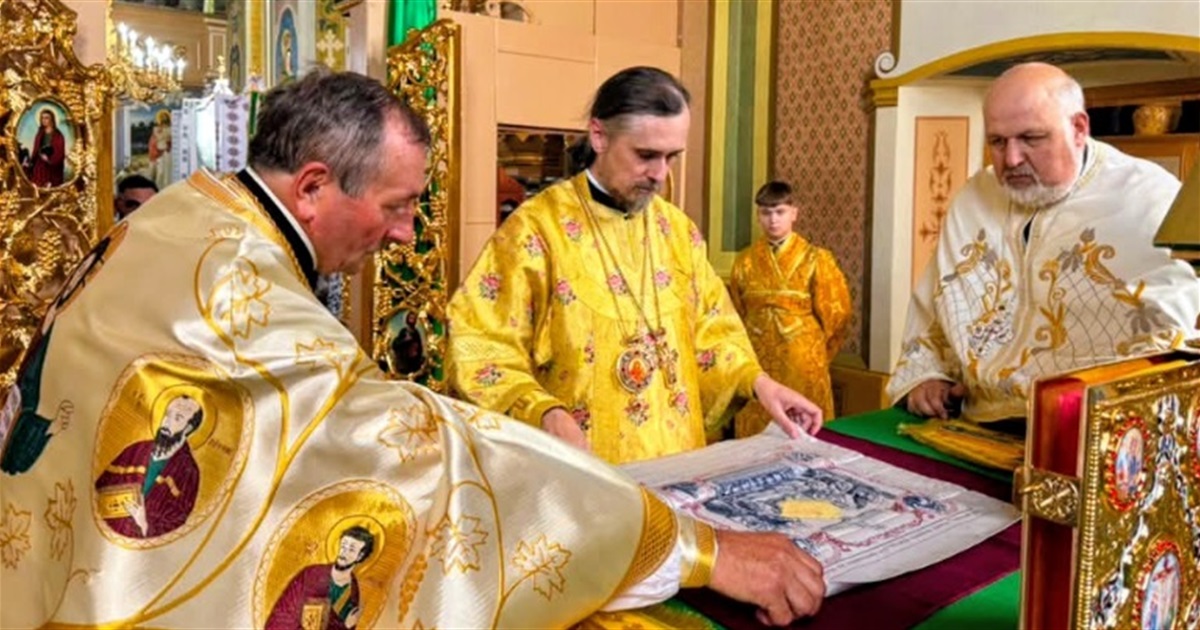 «І я іду до свого храму, бо так навчили тато й мама»: велична духовна подія в селі Давидківці