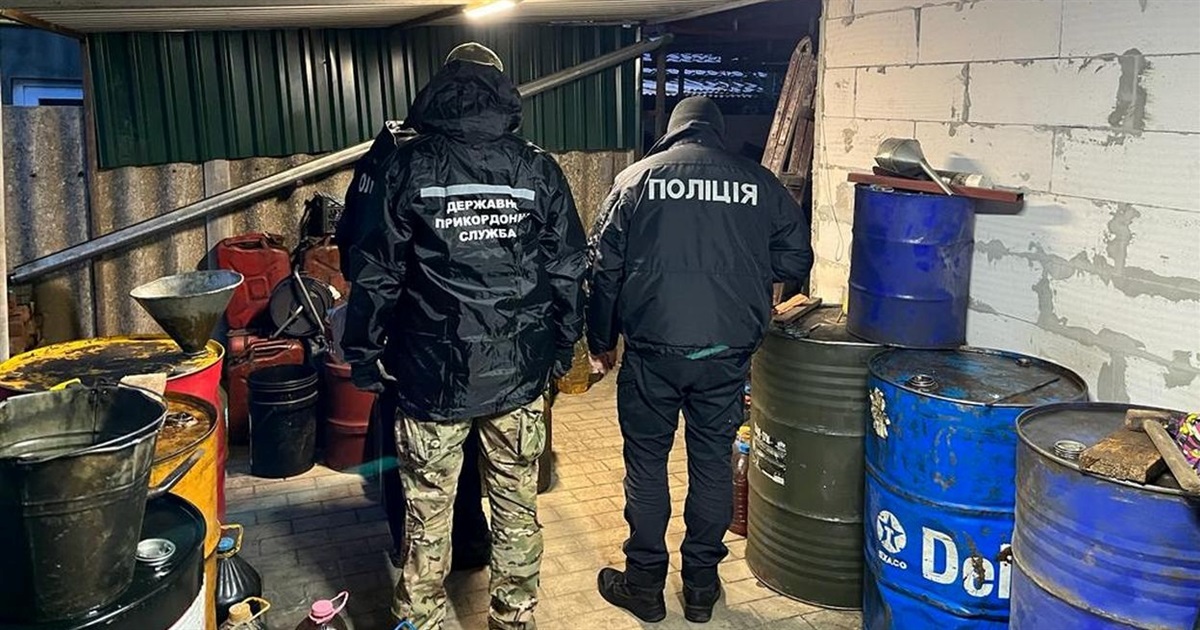 Правоохранители выявили в Измаиле похищенное топливо с судов УДП и Измаильского порта